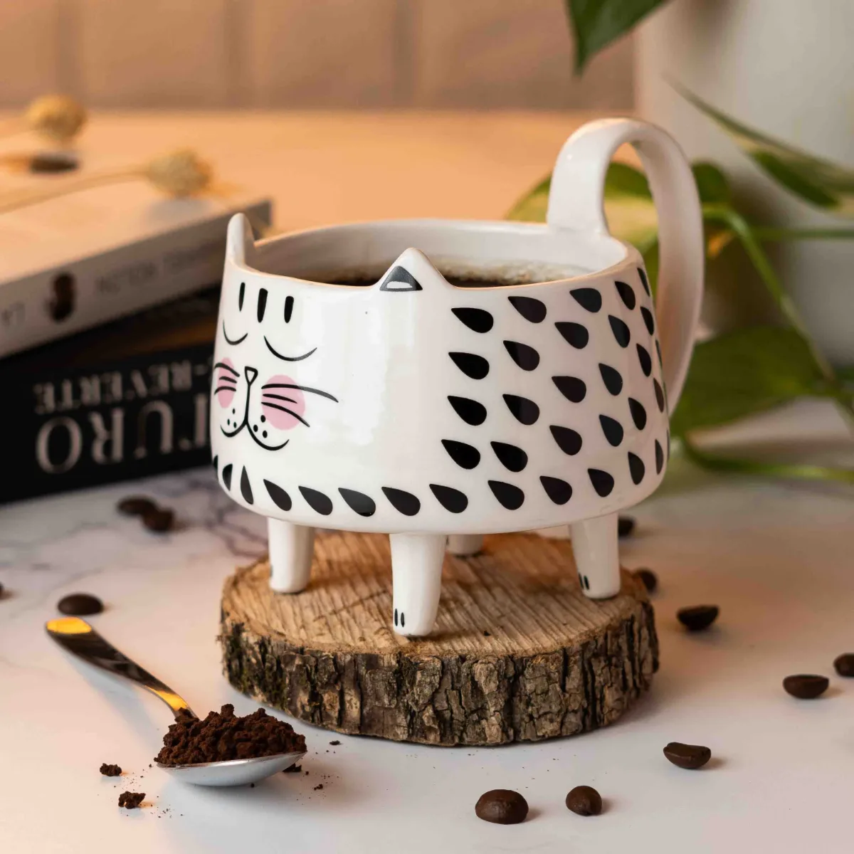 Taza de Cerámica con Diseño de Gatito Cuatro Patas